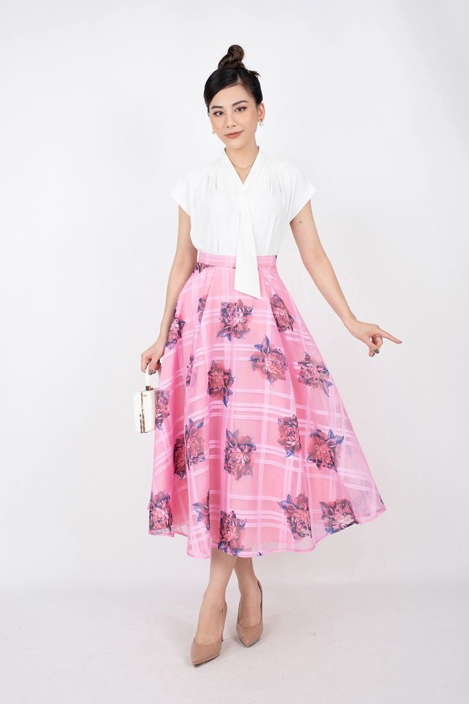 Váy Chữ A Vạt Rộng Mẫu Dài Vừa Hoa Nhí Vải Voan Dáng Gầy Cạp Cao Mẫu Mới  Mùa Xuân Năm 2022 Chân Váy Nữ 653  MixASale