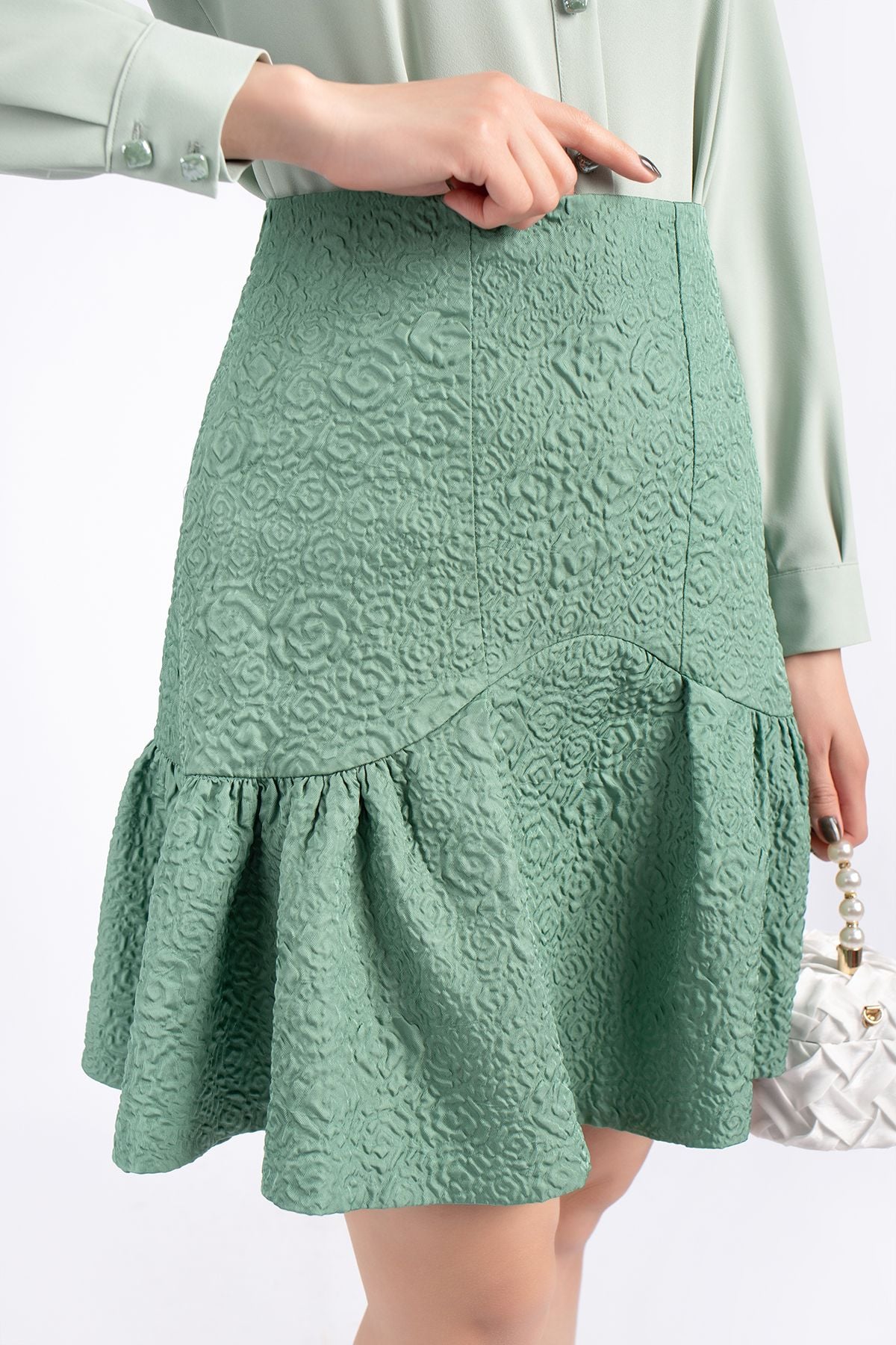 FJN3669 - Chân váy công sở vải gấm xốp dáng Xoè chân xếp nếp tạo kiểu khóa sườn - PANTIO