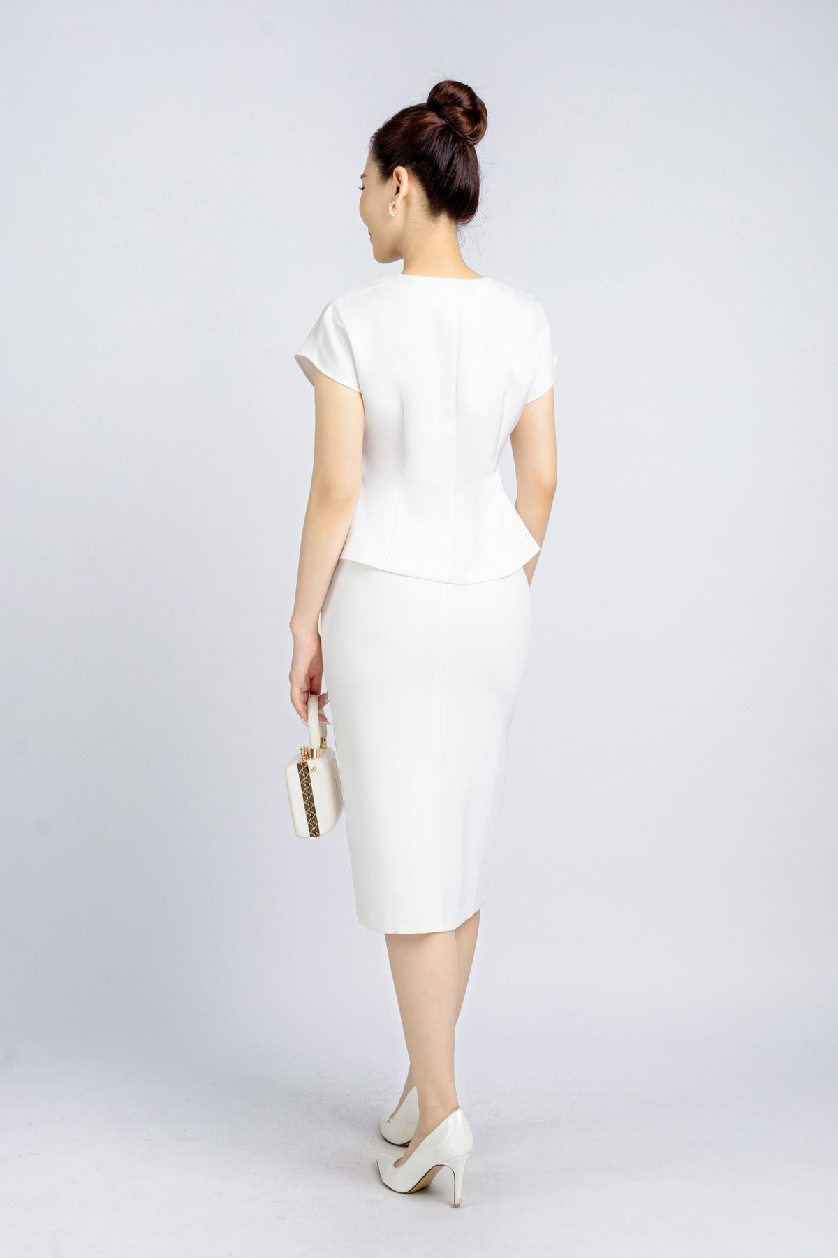 BJD72656 - Chân váy midi công sở vải thô dáng bút chì khóa thân sau dài qua gối - PANTIO