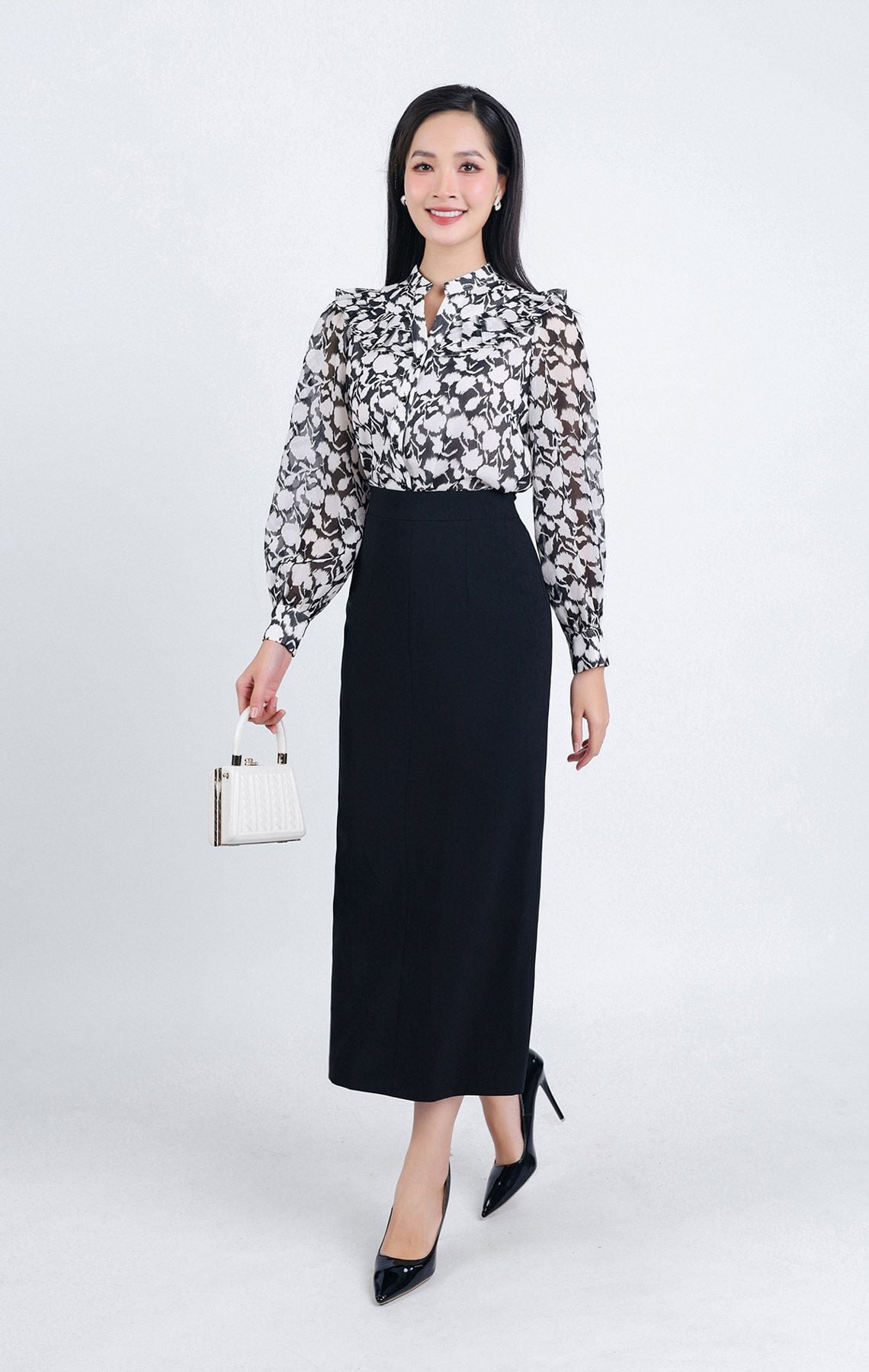 FAS33668 - Áo sơ mi công sở vải Chifon mỏng hai lớp cổ tròn xẻ vai áo phói bèo xếp ly tay bồng nhẹ - PANTIO