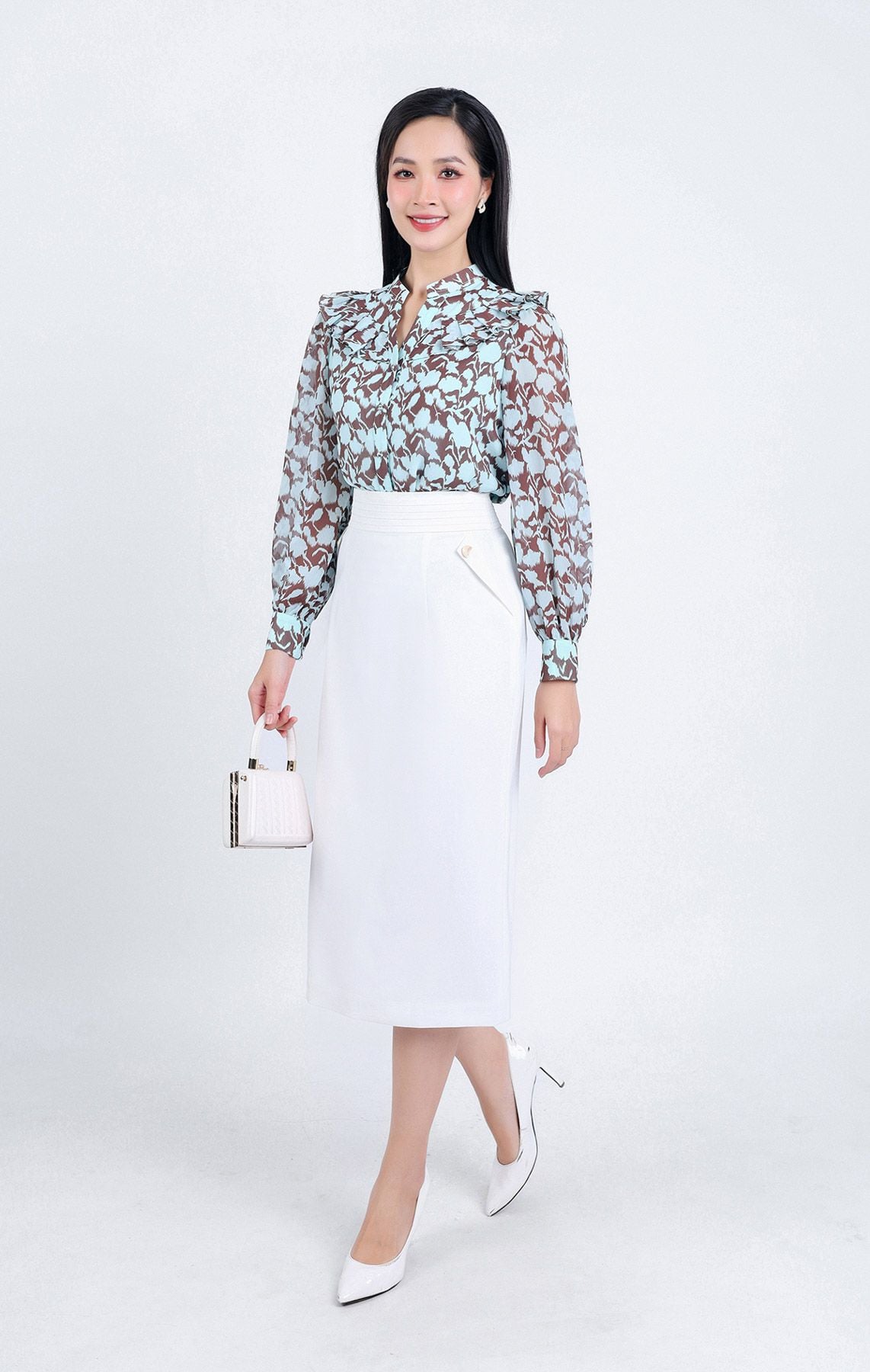 FAS33668 - Áo sơ mi công sở vải Chifon mỏng hai lớp cổ tròn xẻ vai áo phói bèo xếp ly tay bồng nhẹ - PANTIO