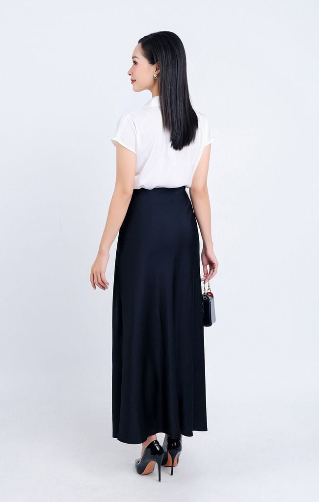 FAS33689 - Áo sơ mi công sở vải lụa tằm dáng suông cổ đức vai liền cài khuy thân trước - PANTIO