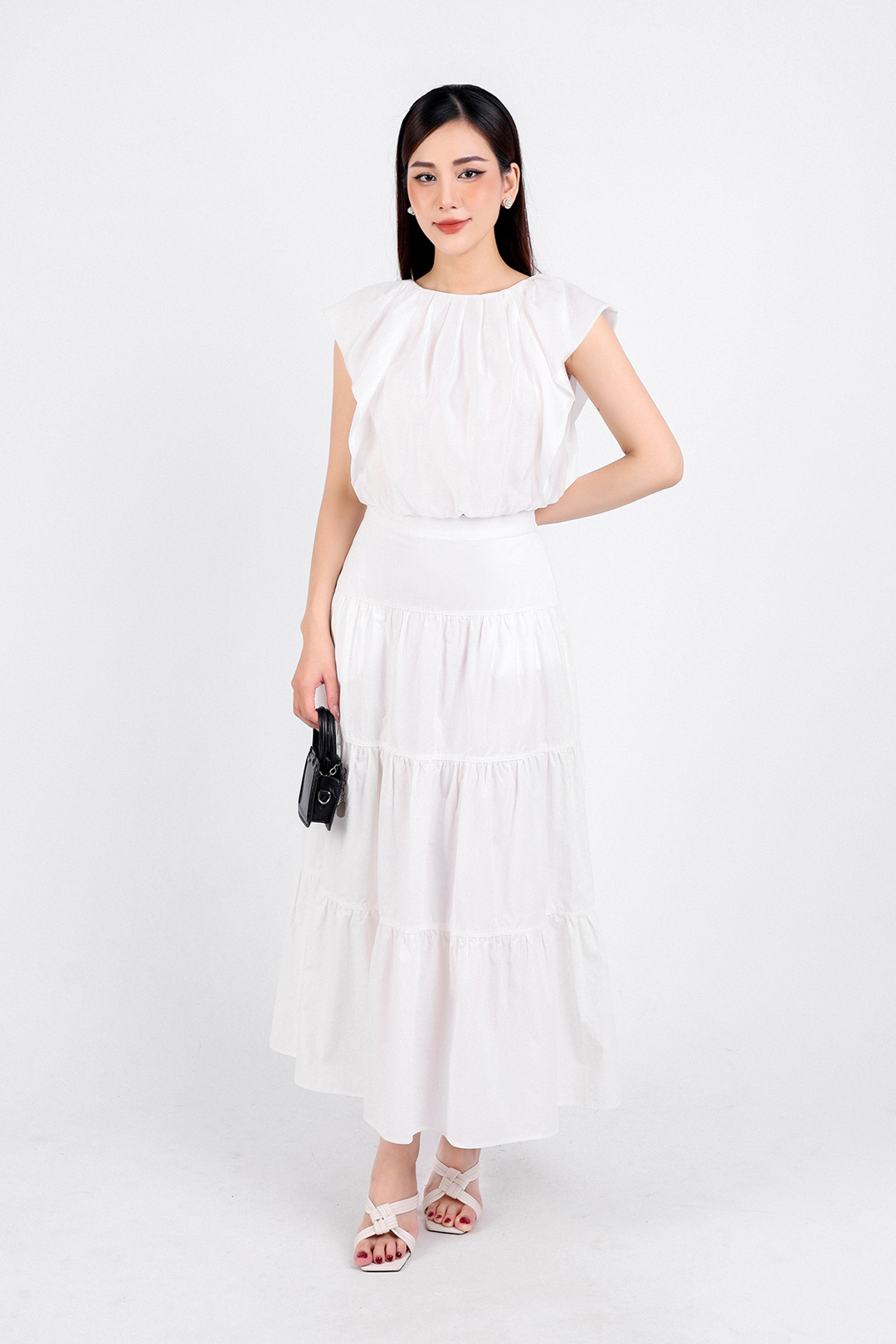 BJD33071 - Chân váy dạo phố vải kaki dáng xoè dài thân váy xếp tầng khoá thân sau - PANTIO