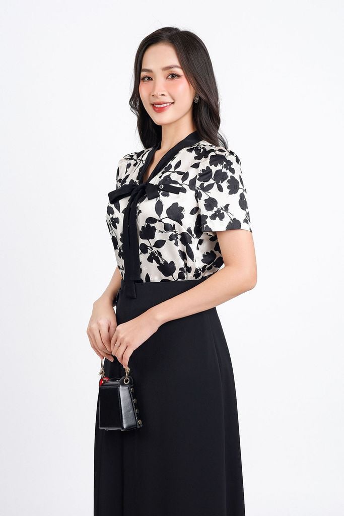 FJD31158 - Chân váy công sở vải tuytsi dáng xoè hai lớp lót habutai thân váy xếp ly một bên eo phối khuy tạo kiểu khoá thân sau - PANTIO