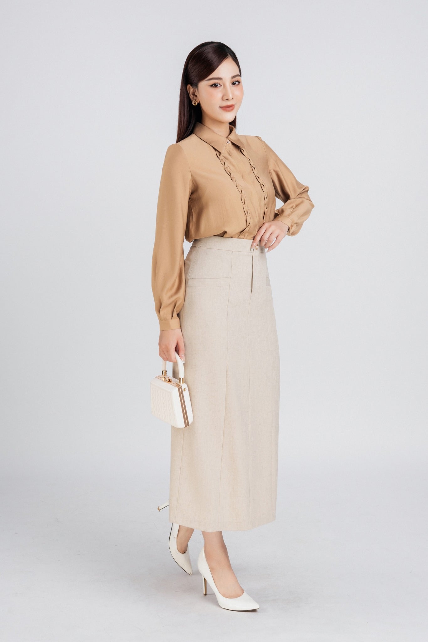 FJD31151 - Chân váy công sở vải thô dáng suông lót 1 lớp habutai phối khuy trang trí khóa thân sau - PANTIO