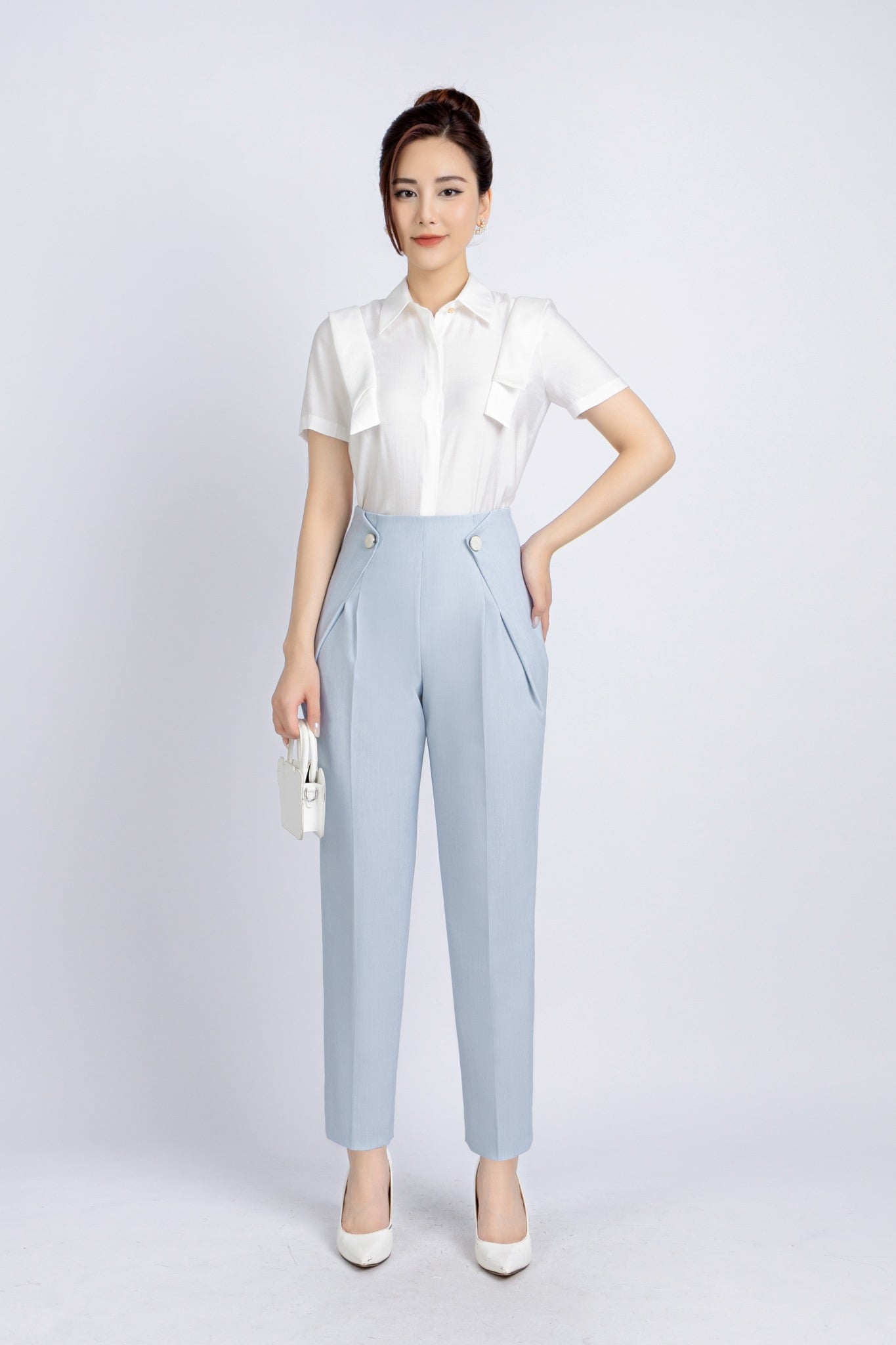 FQD51115 - Quần công sở vải denim dáng baggy hông phối vạt đính khuy tạo kiểu khoá thân sau - PANTIO