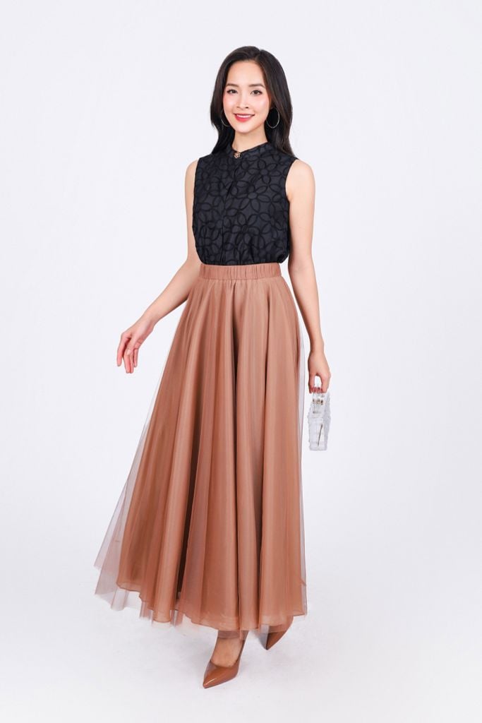 FAS33785 - Áo sơ mi công sở vải tơ hoa dáng suông cổ tròn đính khuy không tay cài khuy thân trước - PANTIO