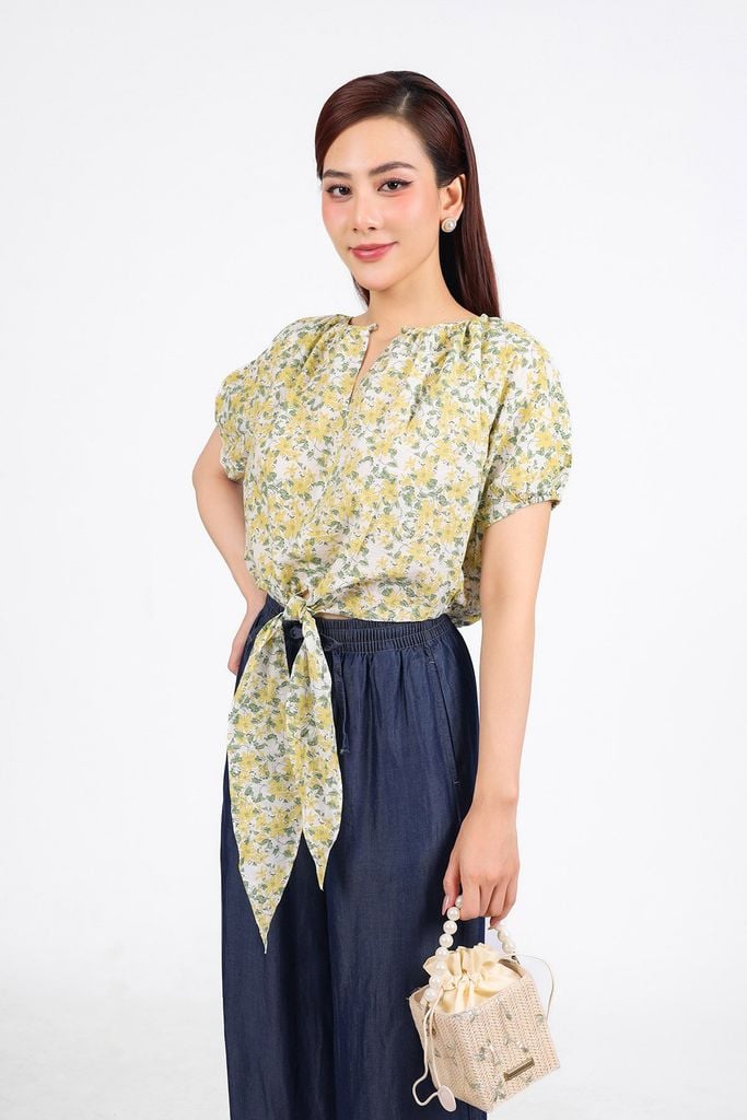 FAS33908 - Áo sơ mi công sở vải thô hoa dáng lửng cổ xẻ V tay áo bo chun gấu phối vạt thắt tạo kiểu - PANTIO