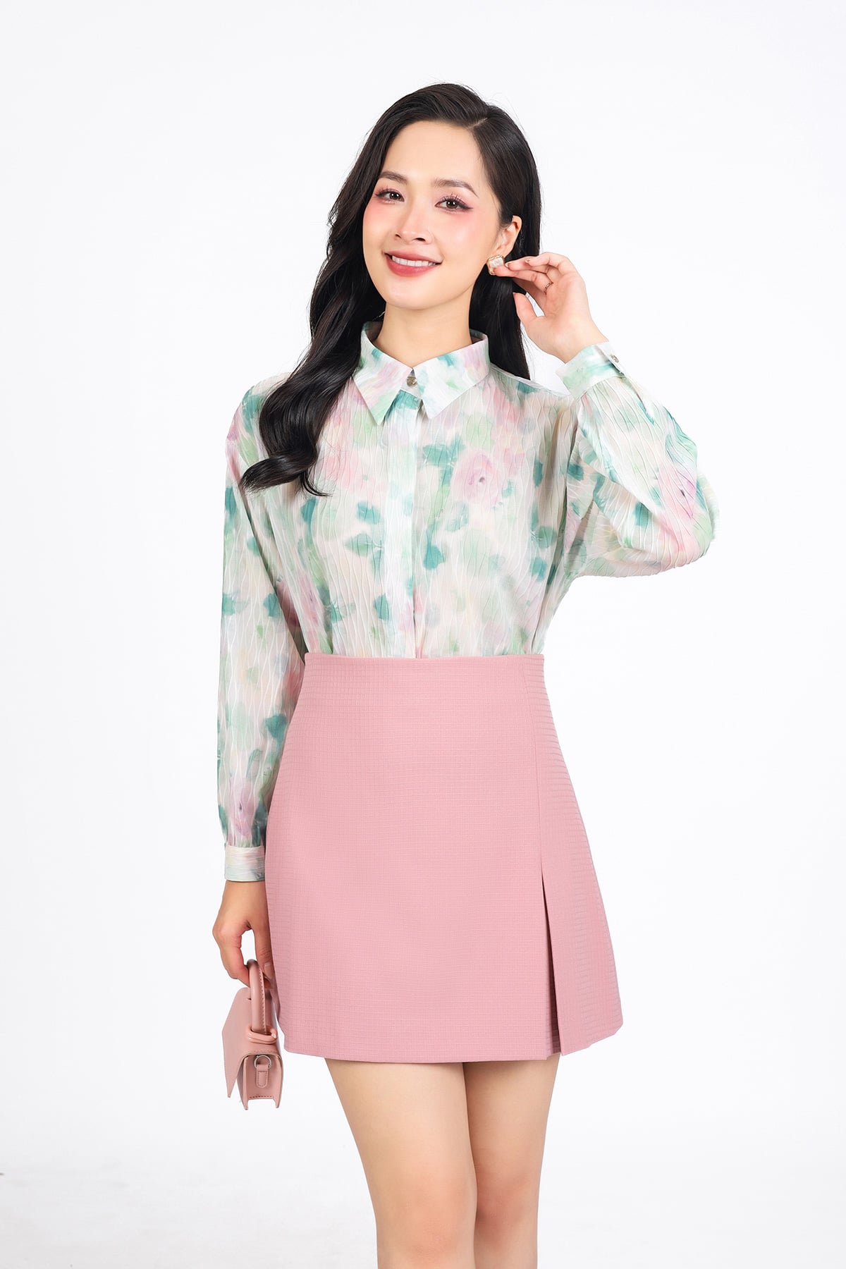 FAS33976 - Áo sơ mi công sở vải chiffon hoa dáng suông cổ đức tay dài cài khuy thân trước - PANTIO