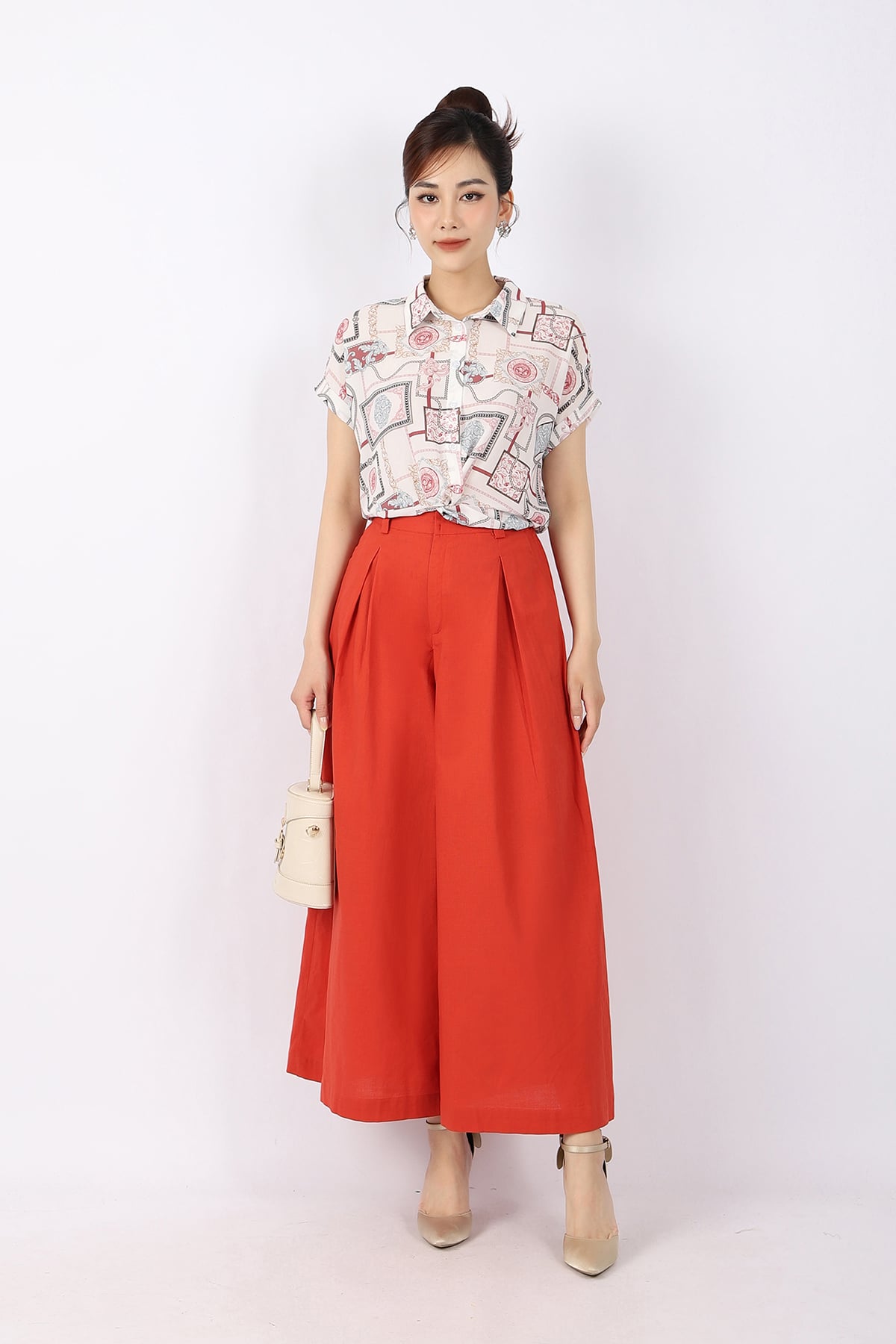 FAS53561 - Áo kiểu công sở vải chiffon dáng suông cạp xoắn tạo kiểu cổ đức vai chờm tay liền - PANTIO