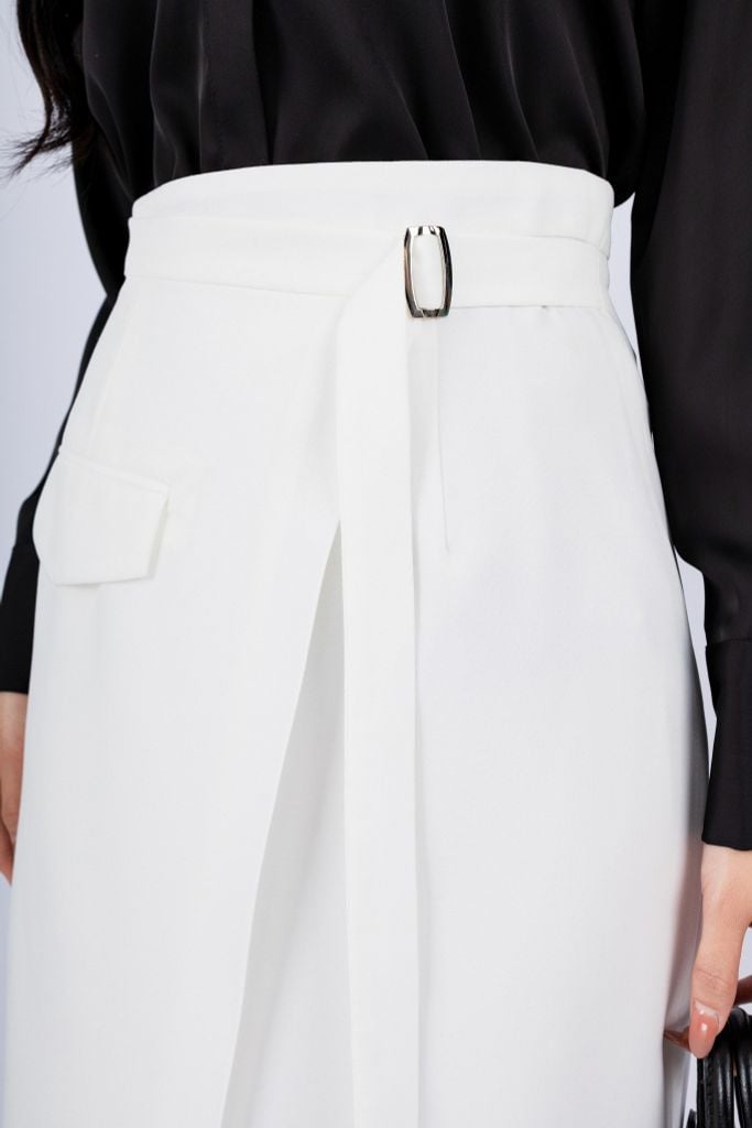 BJD13017 - Chân váy công sở vải tuytsi dáng bút chì có lót vải habutai vạt lệch phối đai tạo kiểu khóa thân sau - PANTIO