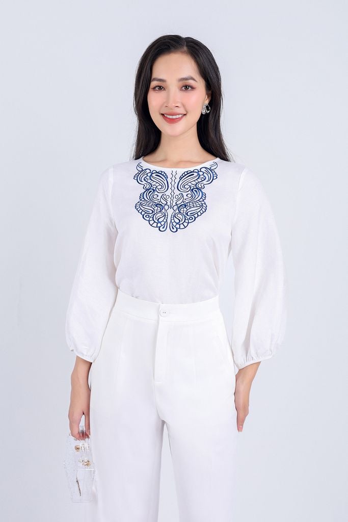 FAS53608 - Áo sơ mi công sở vải Linen dáng suông cổ tròn tay lửng gấu tay bo chun thân áo thêu hoạ tiết trang trí - PANTIO