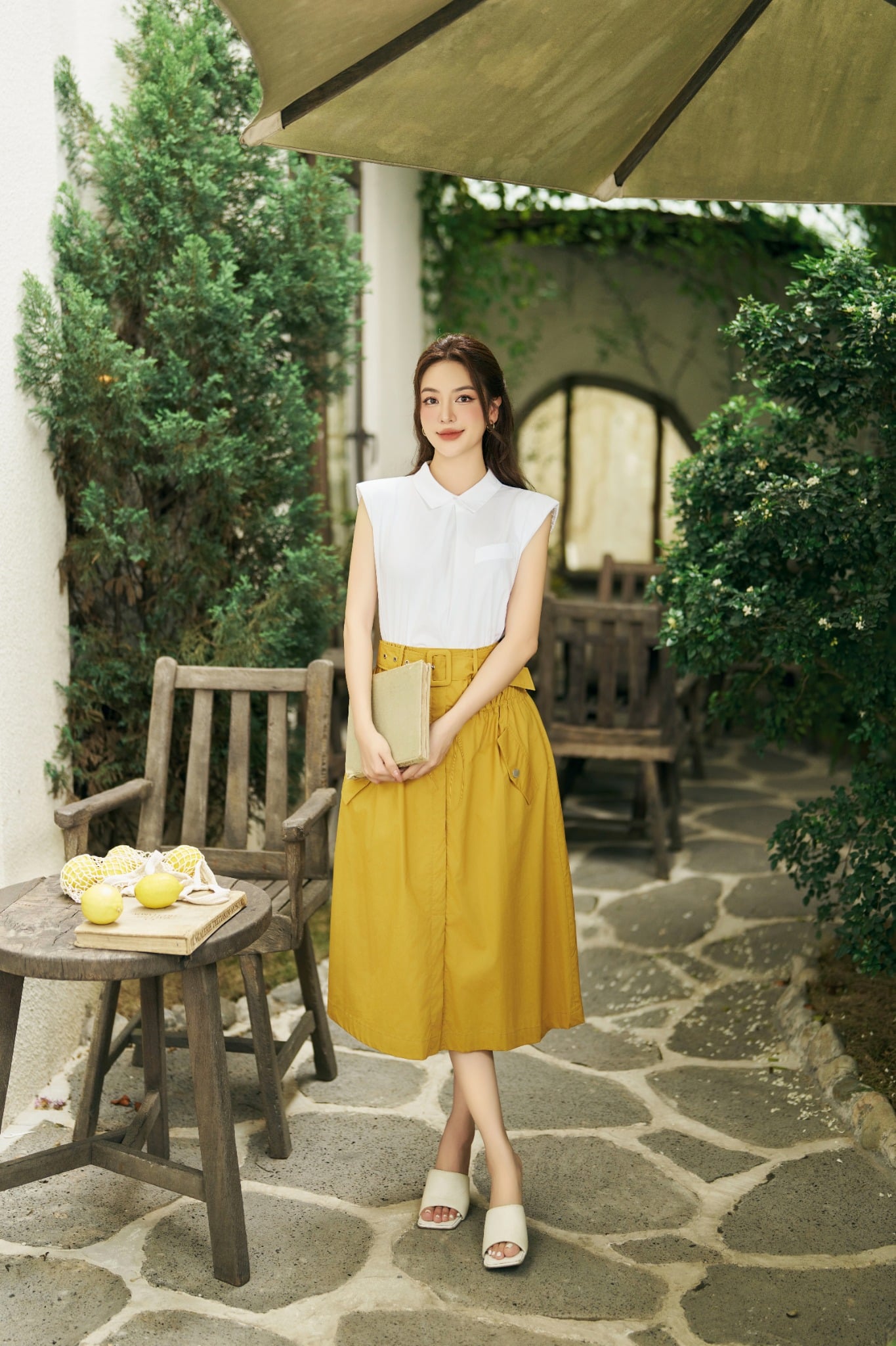 FJD51110 - Chân váy dạo phố vải thô kate dáng A có lót vải habutai cạp chun phối đai trang trí thân rút nhún phối túi bên hông tạo kiểu - PANTIO