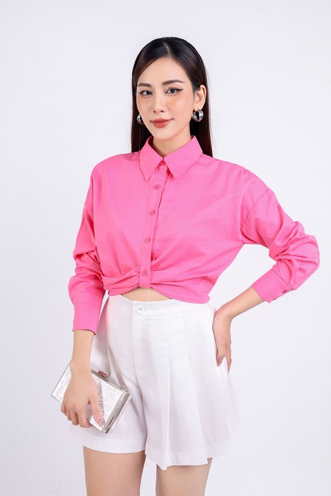 FAS53645 - Áo sơ mi công sở vải thô dáng croptop cổ đức dài tay cài khuy thân trước eo xoắn tạo kiểu - PANTIO