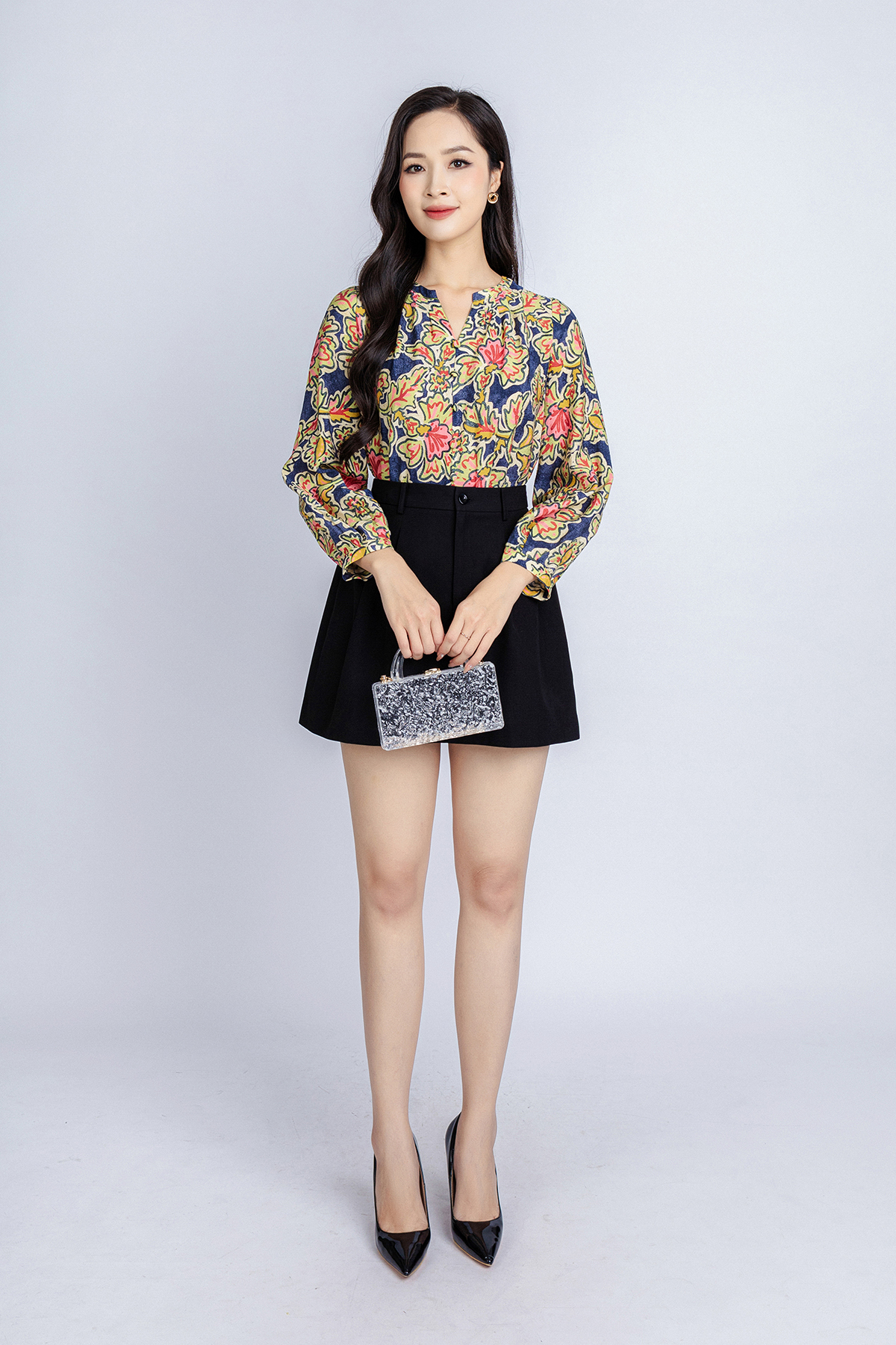 FAS53652 - Áo kiểu công sở vải thô dáng suông cổ tròn xẻ nhún tạo kiểu - PANTIO