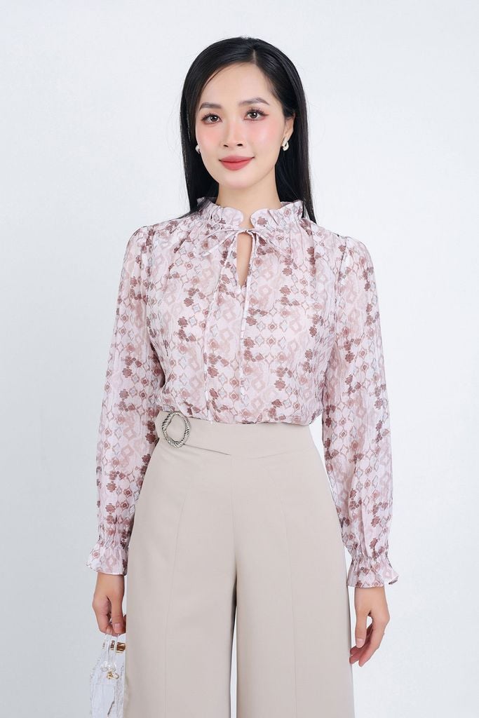 FAS53663 - Áo sơ mi công sở vải tơ hoa dáng suông cổ kiểu xếp ly phối dây nơ tay áo xoè bo chun - PANTIO