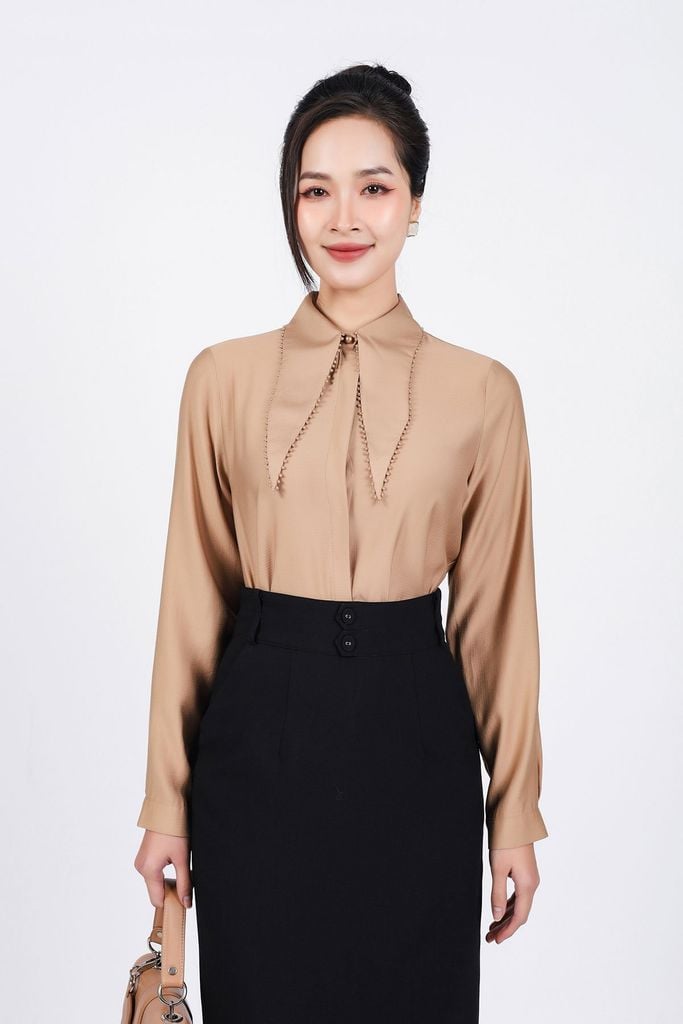 FAS53783 - Áo sơ mi công sở vải tơ dáng suông cổ đức bản to đính viền ngọc tạo kiểu - PANTIO