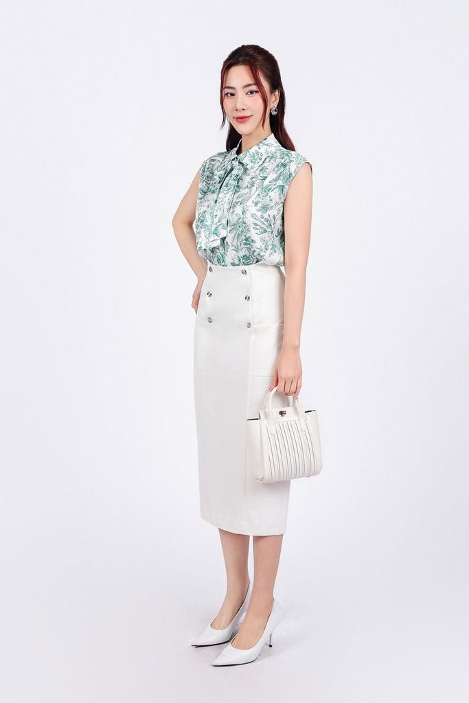 FAS53803 - Áo sơ mi công sở vải lụa in hoa dáng suông cổ đức phối dây thắt nơ tay vai chờm - PANTIO