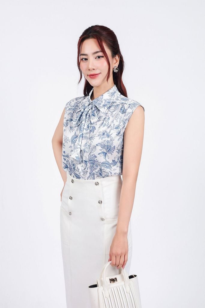 FAS53803 - Áo sơ mi công sở vải lụa in hoa dáng suông cổ đức phối dây thắt nơ tay vai chờm - PANTIO