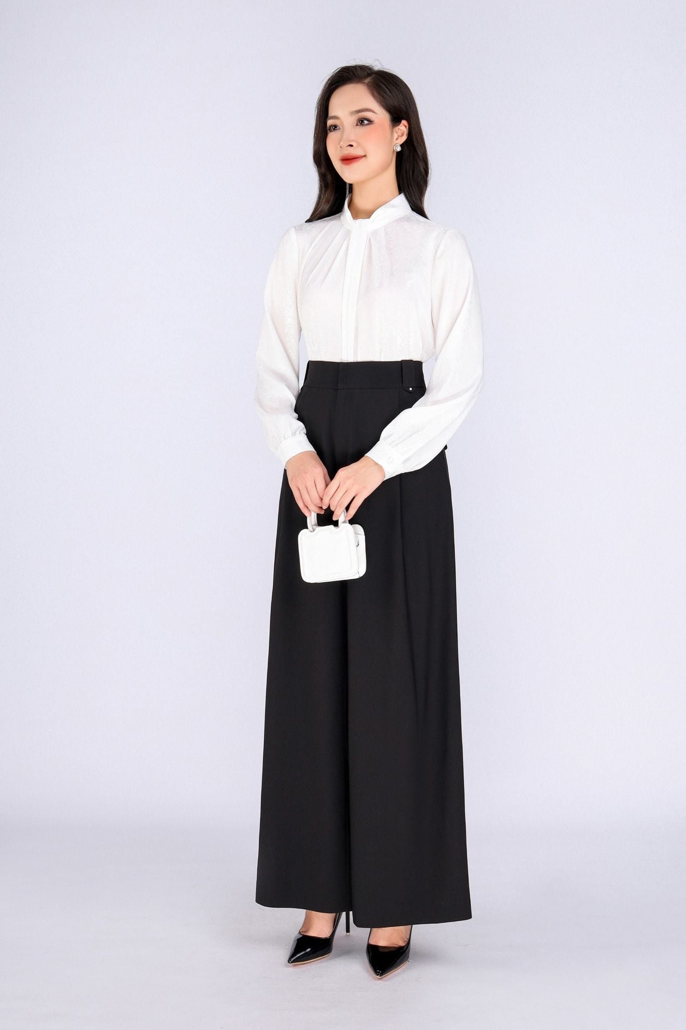 FQD51098 - Quần công sở vải thô dáng suông ống rộng cạp phối đỉa tạo kiểu thân sau có nắp túi trang trí - PANTIO