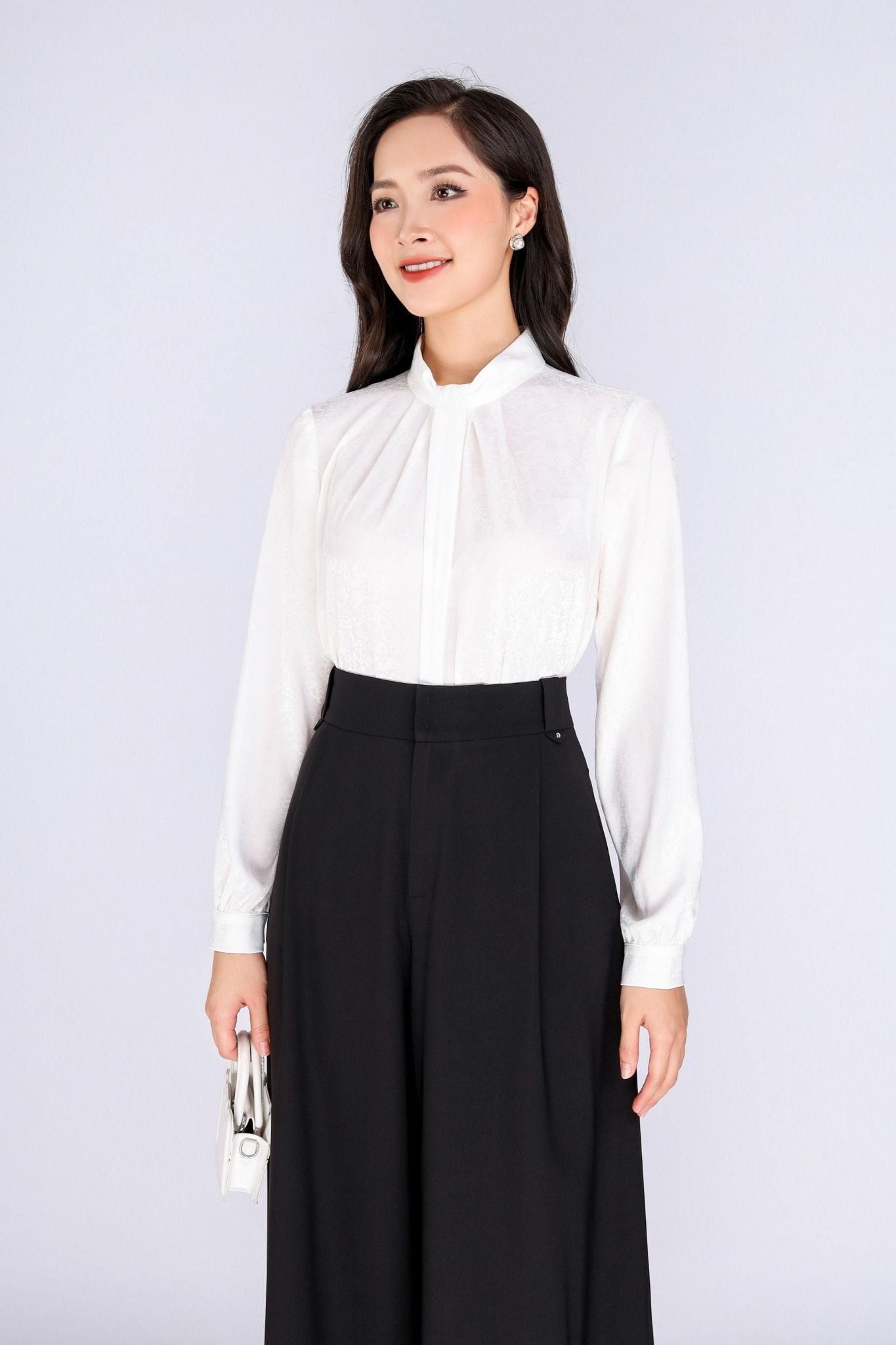 FQD51098 - Quần công sở vải thô dáng suông ống rộng cạp phối đỉa tạo kiểu thân sau có nắp túi trang trí - PANTIO