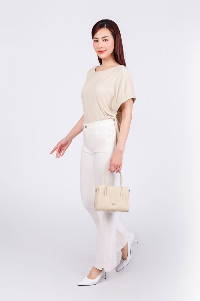 FAS53819 - Áo sơ mi công sở vải tuyp xy mỏng dáng suông cổ tròn tay cánh dơi phối chun thân áo xẻ tà tạo kiểu - PANTIO