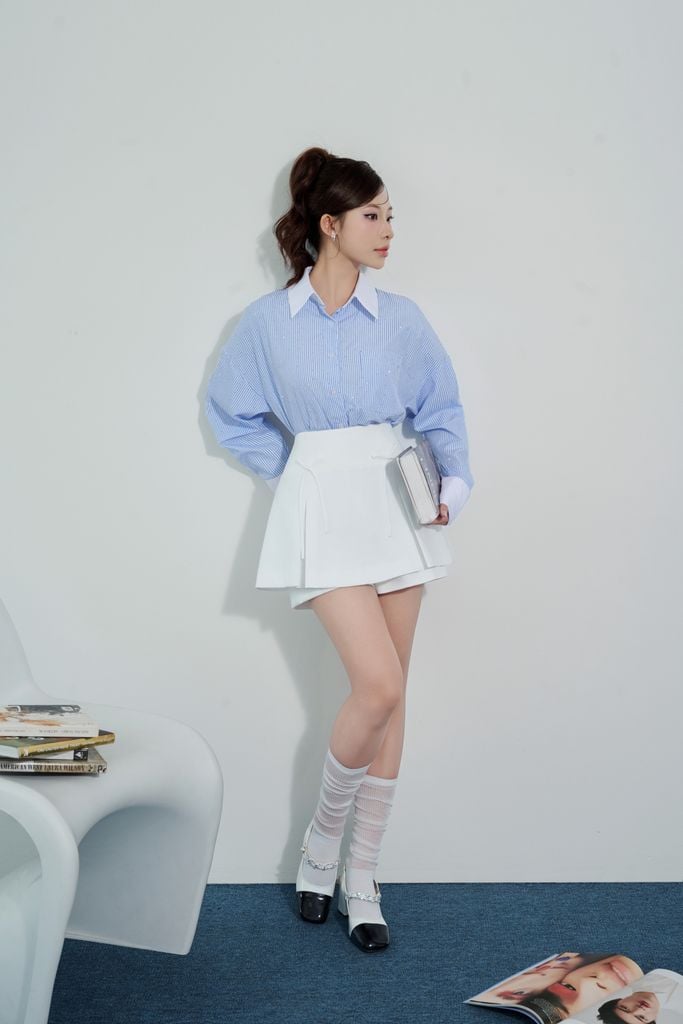 FQN5381 - Chân váy vải thô dáng xòe ngắn cạp rời, đính nơ, khóa giọt lệ thân sau, liền quần, chiết ly bung - JAN