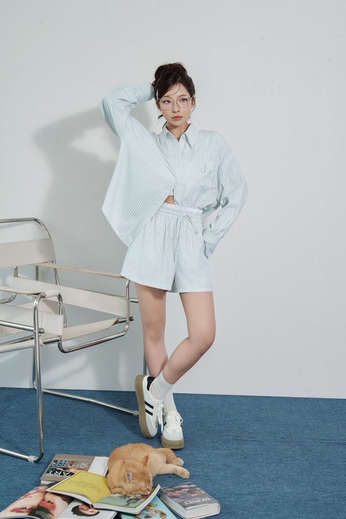 FQN3380 - Quần short dạo phố vải thô mỏng eo phối ren cạp bo chun - JAN.