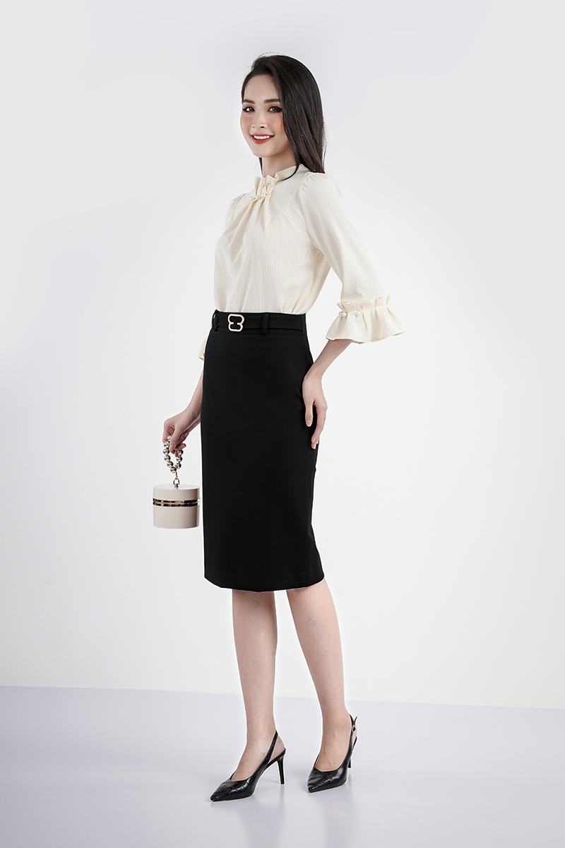 FAS73078 - Áo sơ mi chất liệu Thô, tay và cổ cuốn bèo đính ngọc trai - PANTIO