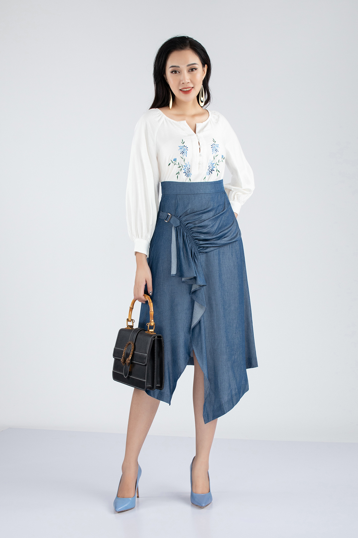 Áo sơ mi chât liệu thô mỏng khuy măng séc tay xếp ly bồng FAS73082 - PANTIO