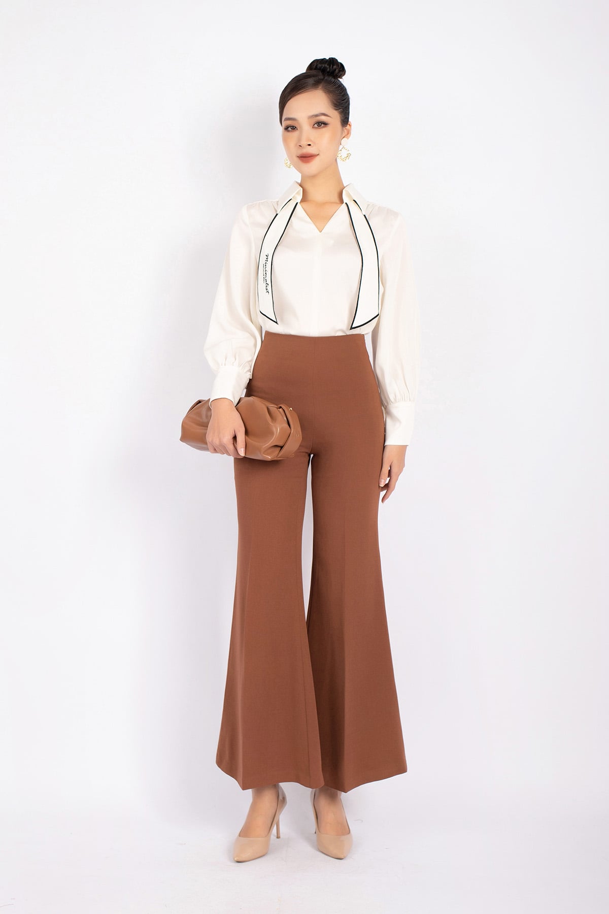 FQD51014 - Quần công sở vải thô dáng ôm ống loe to khóa thân sau - PANTIO