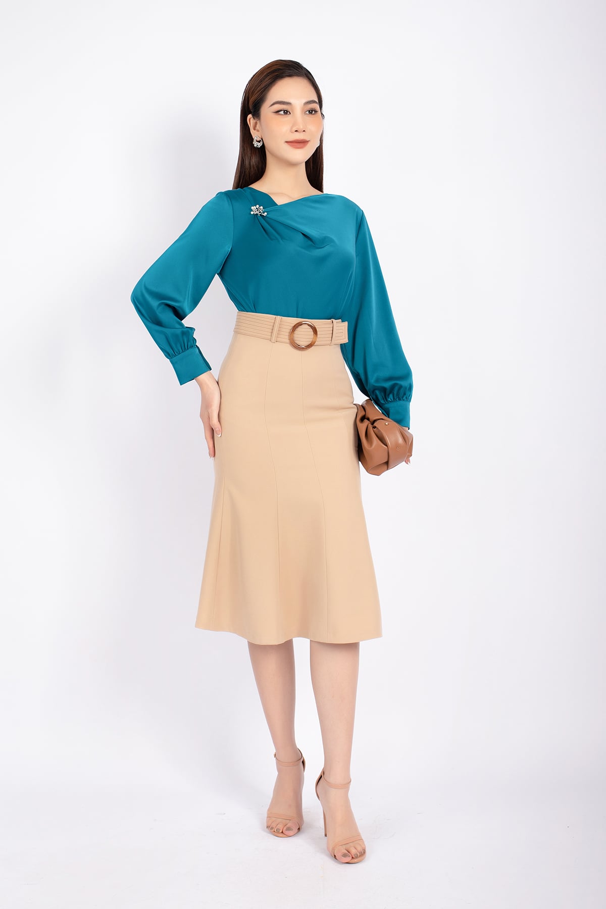 FJD71010 - Chân váy công sở vải tuytsi dáng bút chì Xoè đuôi cá kèm đai mặt gỗ tạo kiểu khóa thân sau - PANTIO