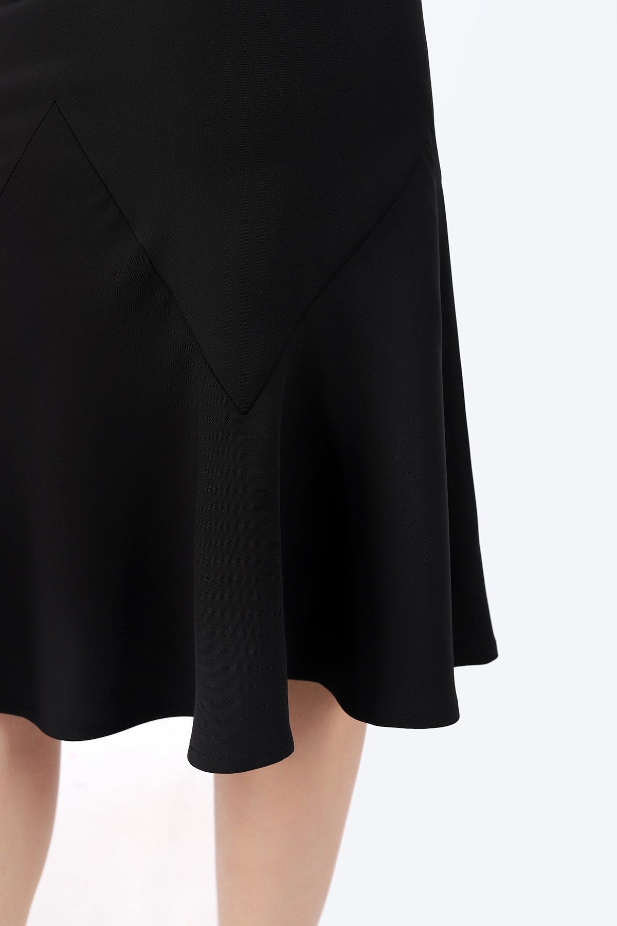 FJD51068 - Chân váy công sở vải tuytsi dáng bút chì Xoè đuôi cá cạp liền khóa thân sau - PANTIO