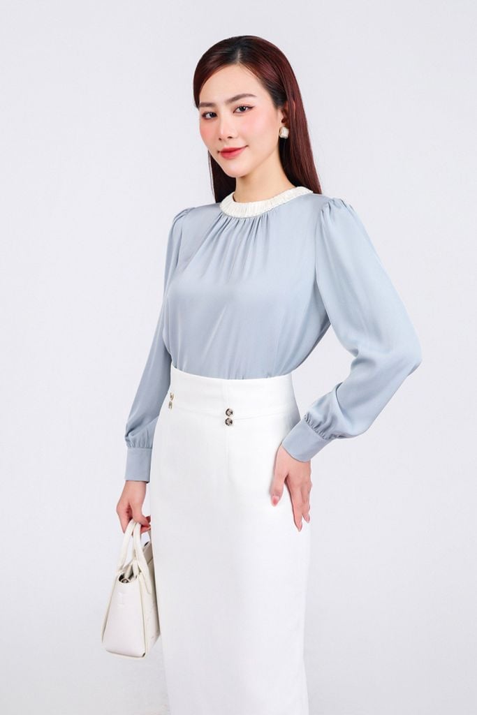 FAS73813 - Áo sơ mi công sở vải lụa tằm dáng suông cổ tròn nhún đính ngọc tạo kiểu tay dài phối măng séc - PANTIO