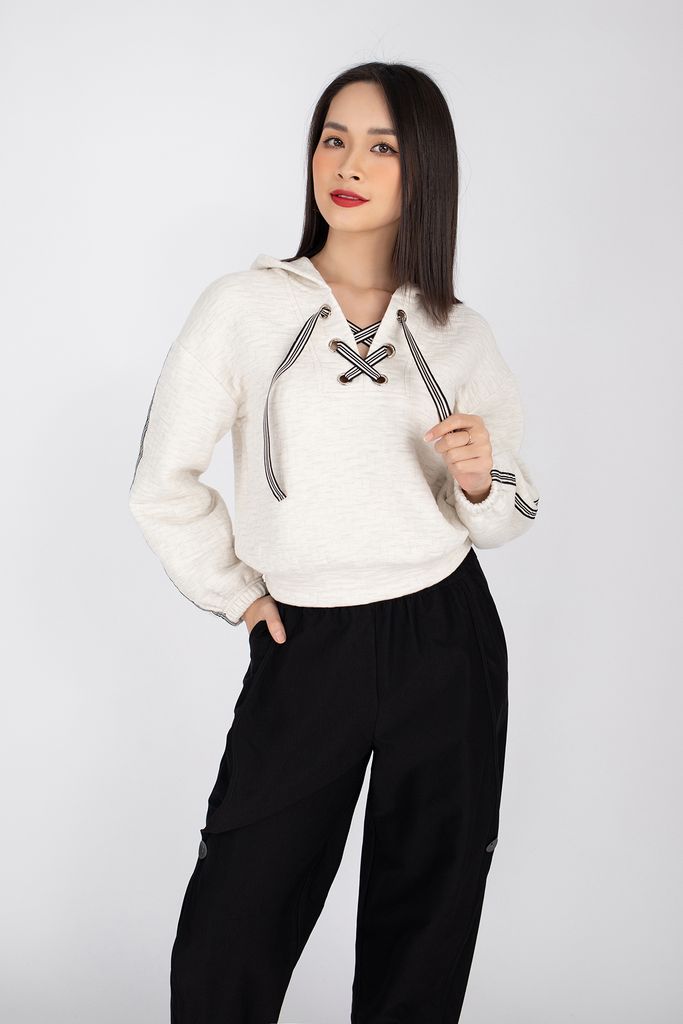 Áo hoodie dáng ngắn chất liệu cotton có mũ dài tay FAS93145 - PANTIO