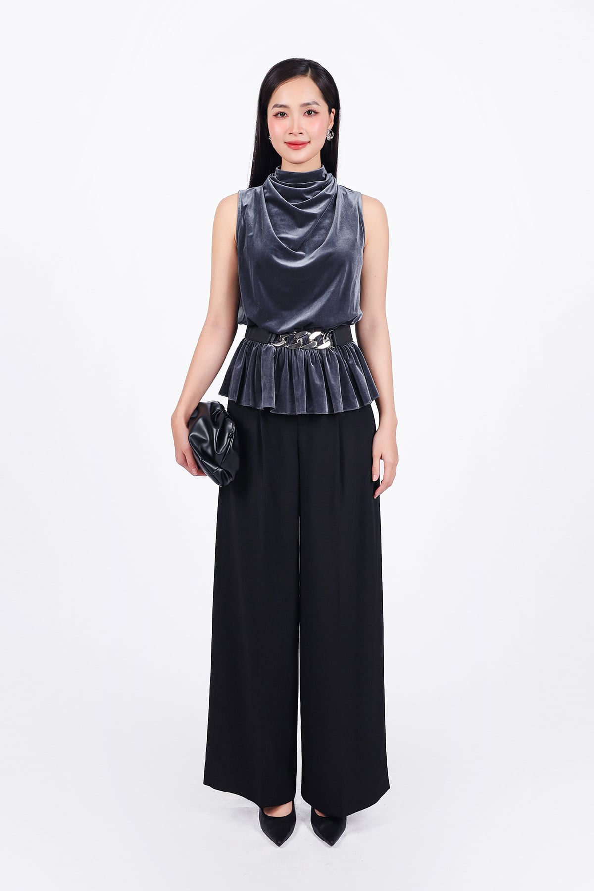 FAS93890 - Áo sơ mi kiểu công sở vải nhung cổ cao không tay eo phối chun co giãn gấu xếp nhún tạo xoè kèm dây đai xích thời trang - PANTIO