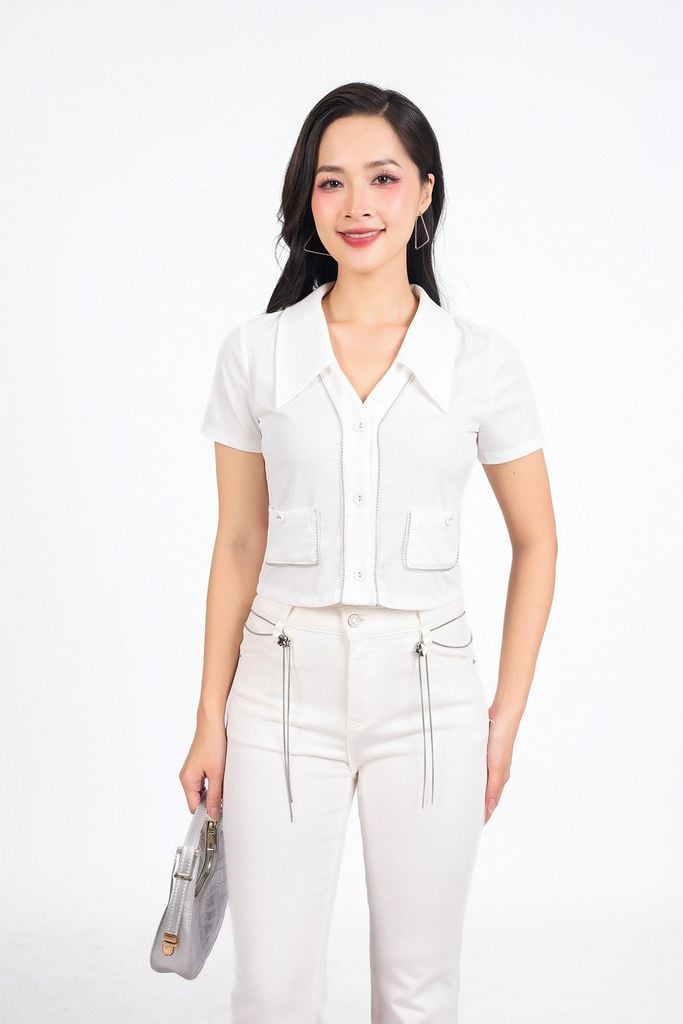 FAT1456 - Áo thun vải len dáng croptop cổ xẻ V tay cộc thân áo phối viền xích thời trang - PANTIO