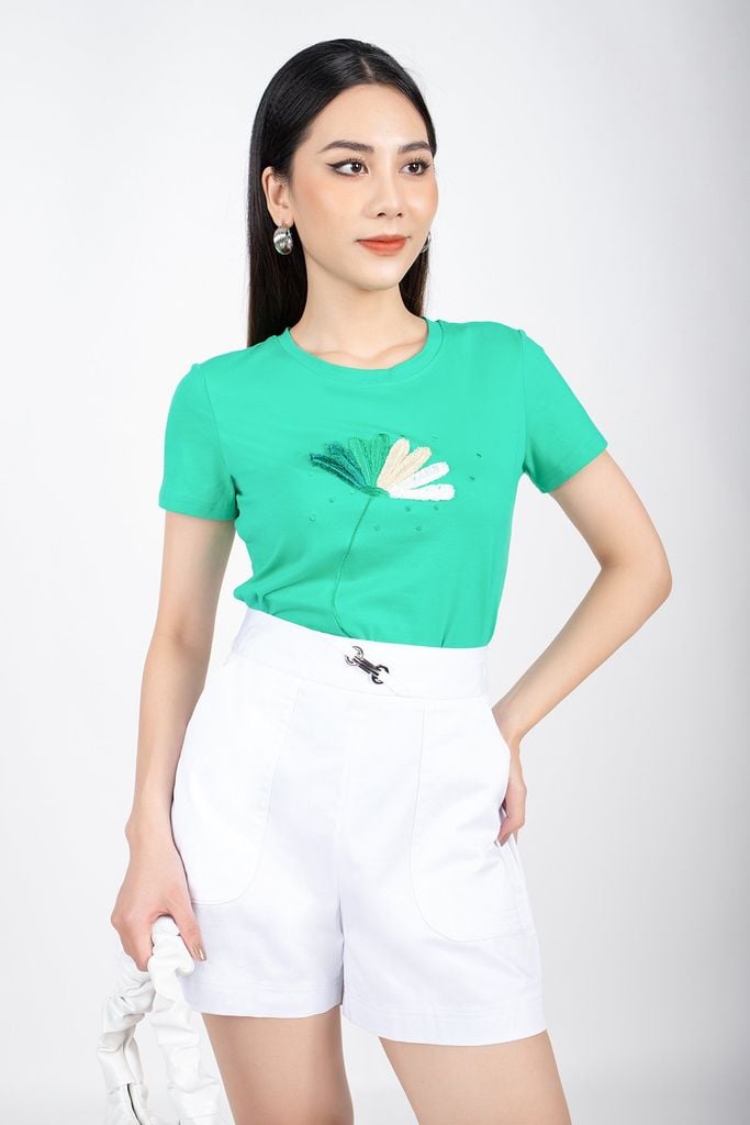 FAT3265 - Áo thun dạo phố vải cotton dáng suông tay cọc thân trước thêu họa tiết - PANTIO