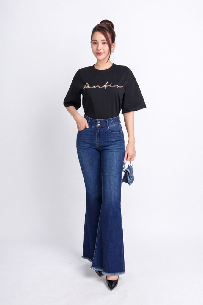 FAT3353 - Áo thun dạo phố vải cotton dáng suông cổ tròn phối hình in thân ngực trang trí - PANTIO