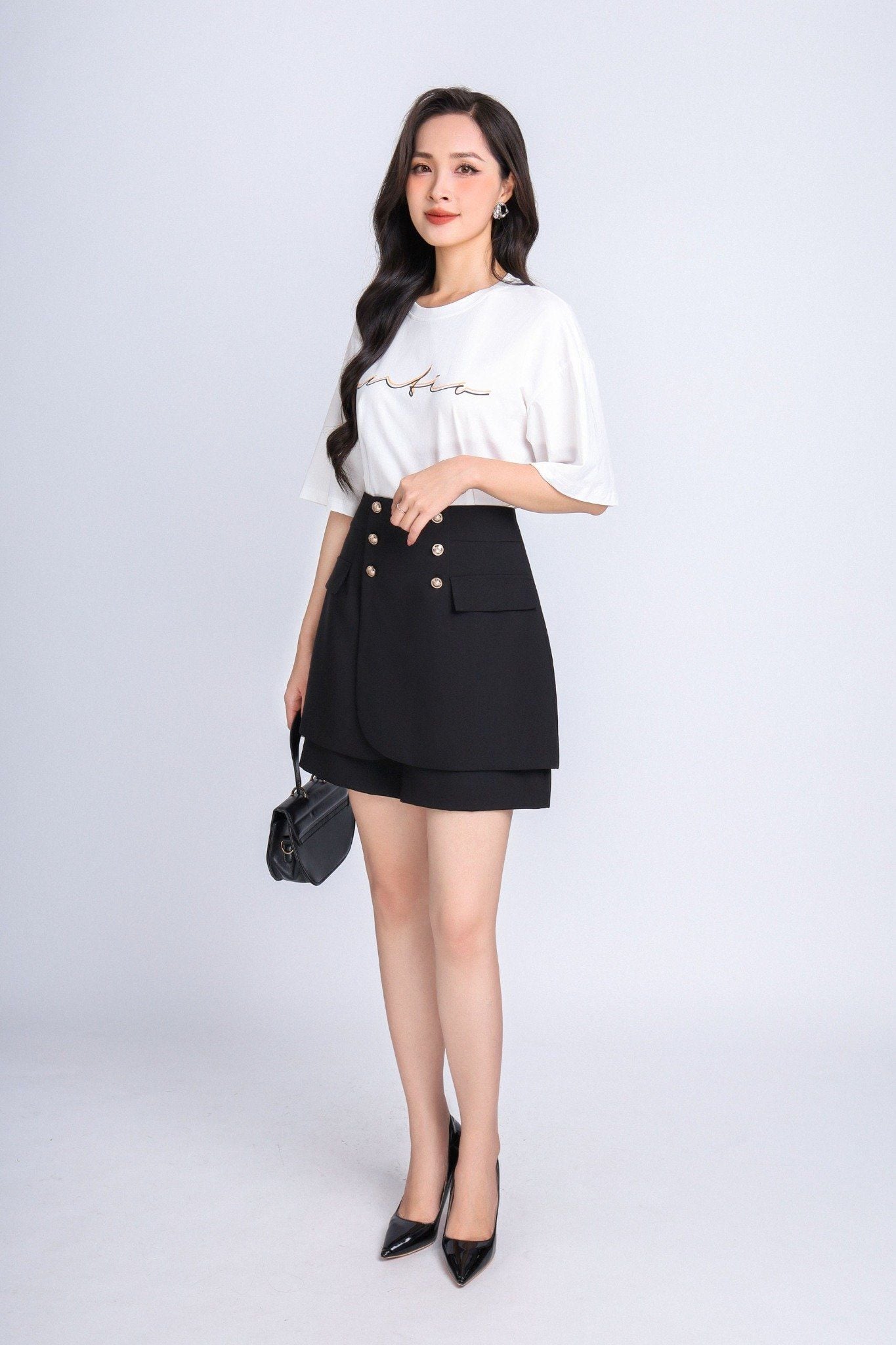 FAT3353 - Áo thun dạo phố vải cotton dáng suông cổ tròn phối hình in thân ngực trang trí - PANTIO