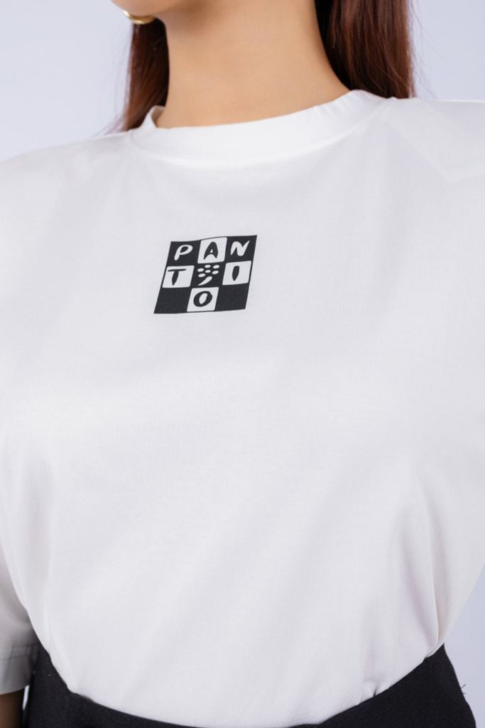 FAT3357 - Áo thun dạo phố vải cotton dáng croptop suông rộng cổ tròn tay lỡ thân ngực phối hình in trang trí - PANTIO