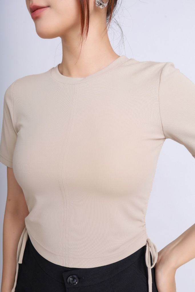 FAT3367 - Áo thun dạo phố vải cotton dáng croptop cổ tròn sườn phối dây rút nhún tạo kiểu - PANTIO