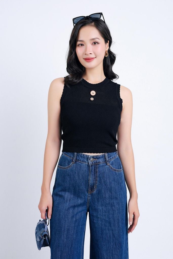 FAT3376 - Áo len cao cấp dáng ôm cổ tròn không tay cổ áo đính khuy trang trí - PANTIO