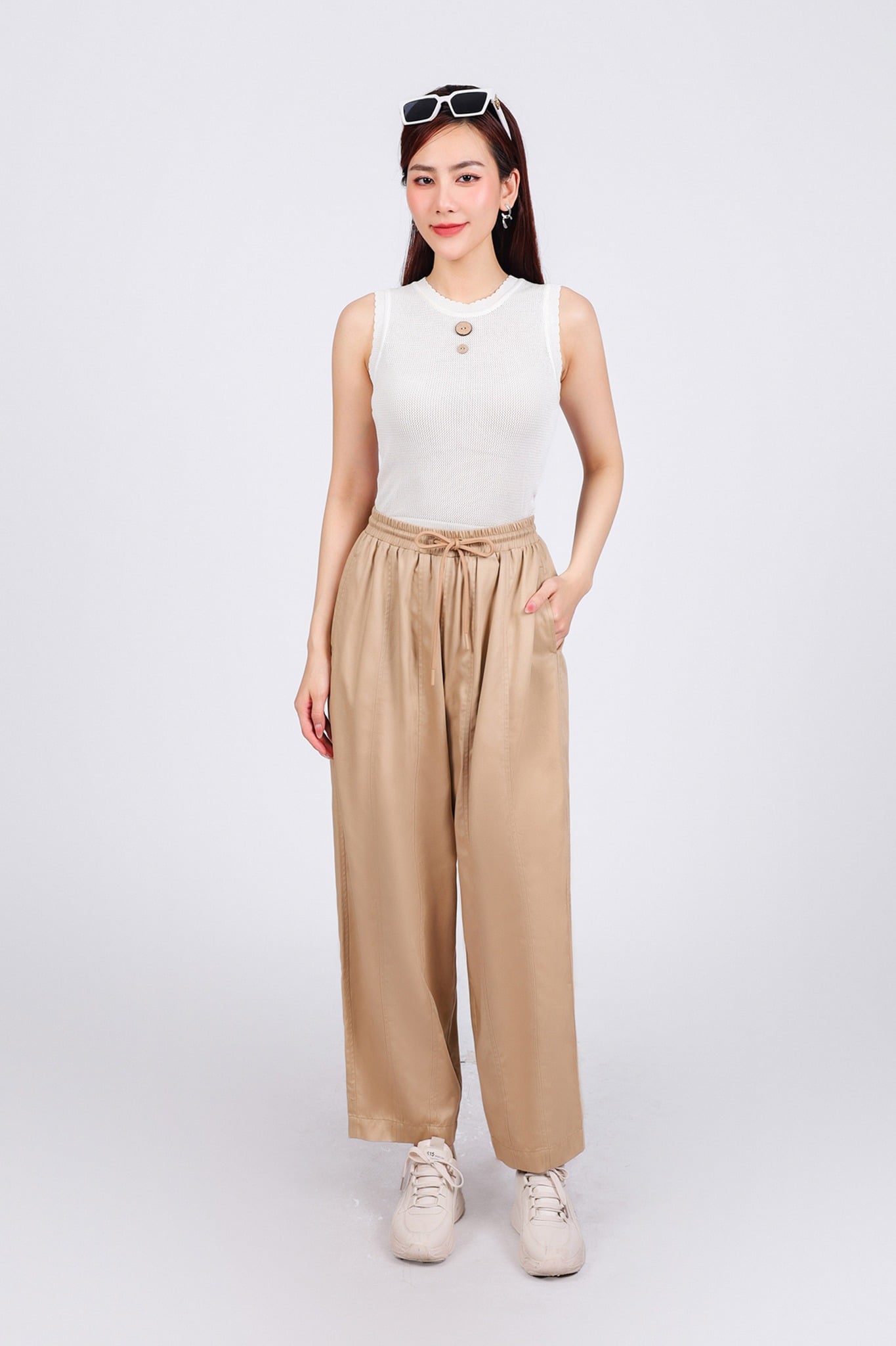 FQD51151 - Quần dài dạo phố vải kaki dáng bomber cạp chun co giãn phối dây nơ tạo kiểu - PANTIO