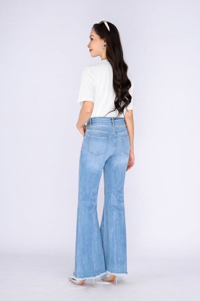 FAT3385 - Áo thun dạo phố vải cotton dáng suông cổ tròn thân phối hình in trang trí - PANTIO