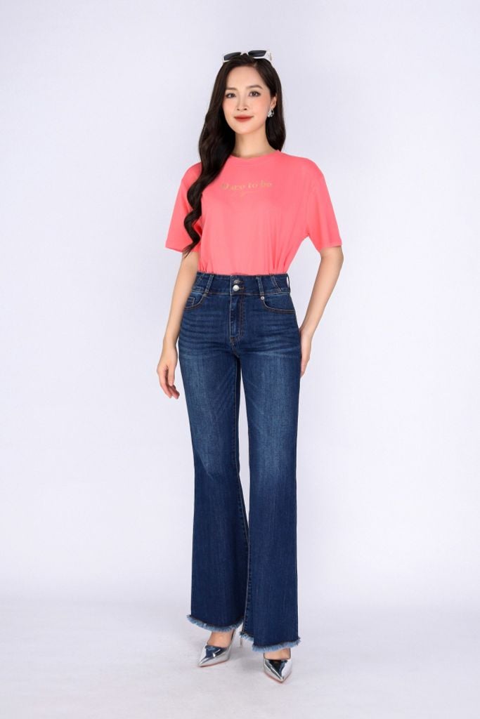 FAT3385 - Áo thun dạo phố vải cotton dáng suông cổ tròn thân phối hình in trang trí - PANTIO