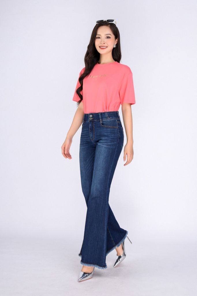 FAT3385 - Áo thun dạo phố vải cotton dáng suông cổ tròn thân phối hình in trang trí - PANTIO