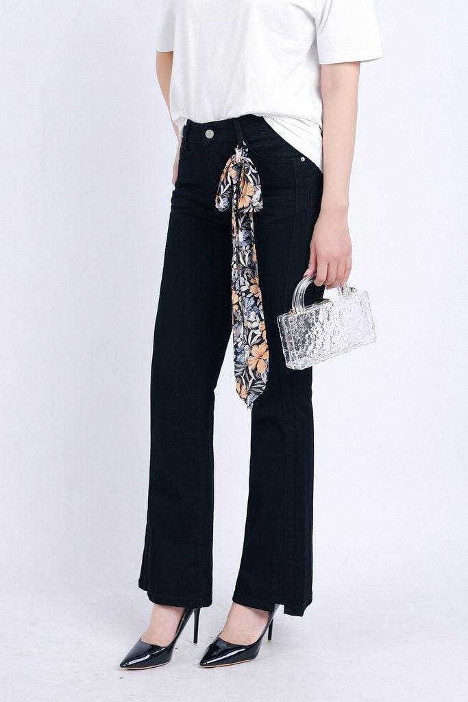 FQB174 - Quần Jean cao cấp vải Denim dáng loe ống vẩy kèm dây vải tạo kiểu - PANTIO