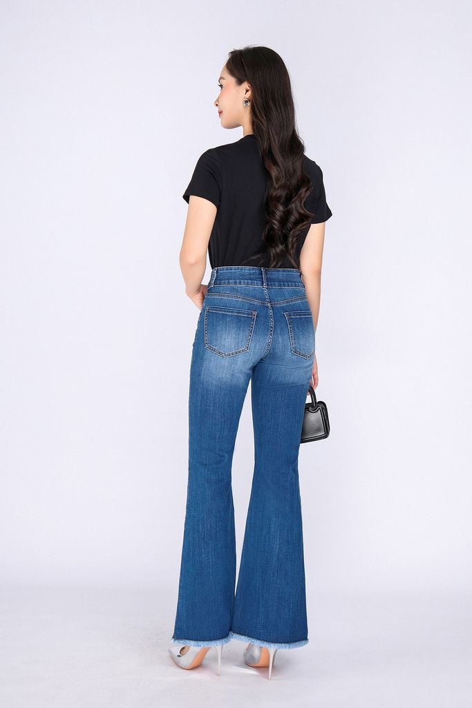 FAT3386 - Áo thun dạo phố vải cotton dáng suông cổ tròn thân phối hình in trang trí - PANTIO