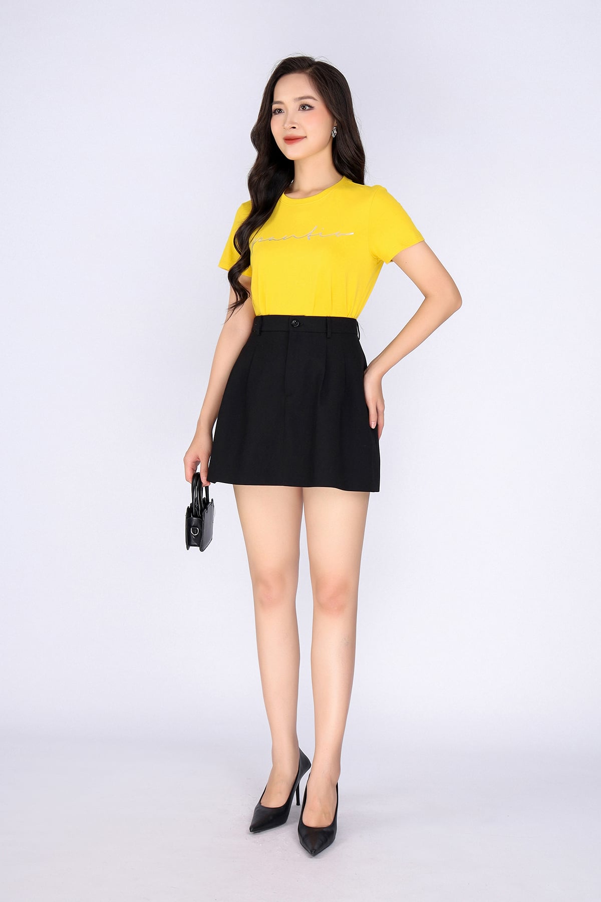 FAT3386 - Áo thun dạo phố vải cotton dáng suông cổ tròn thân phối hình in trang trí - PANTIO